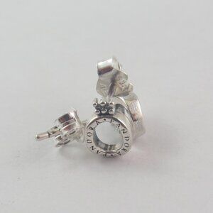 Pandora Crown Stud Earrings – Sterling Silver (A25)